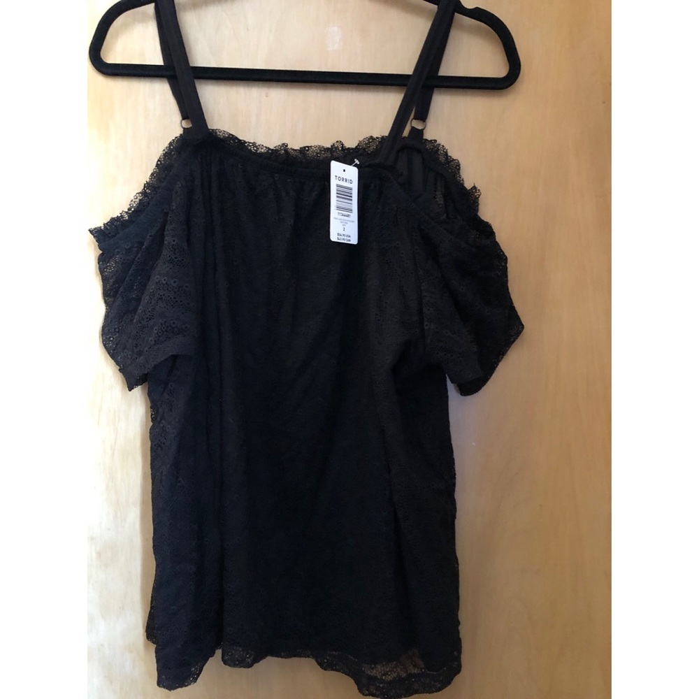 Torrid shirt